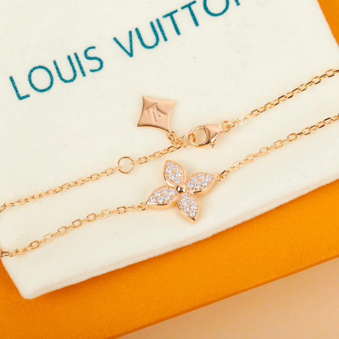 LVNS025 S925 Sterling Silver Top Quality Rose Gold STAR BLOSSOM Pendant Necklace For Women - ccjewelryacc