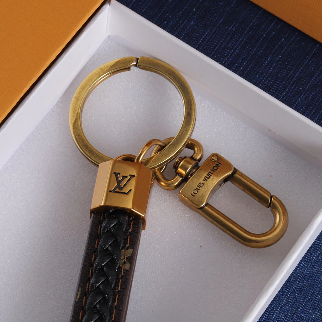 Luxury designer Keychain LVK016 - ccjewelryacc