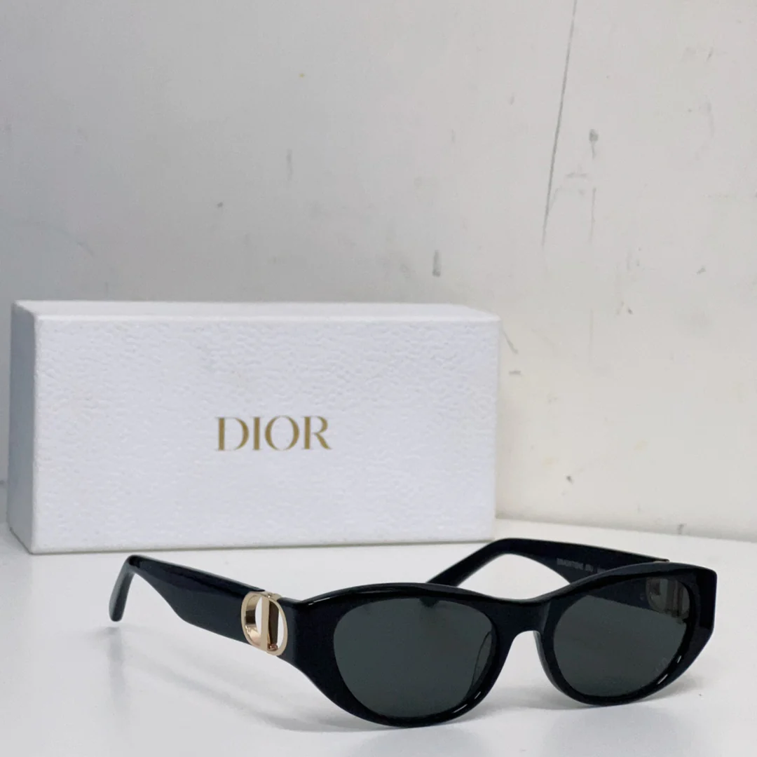 CDG001 CD SUNGlasses - ccjewelryacc