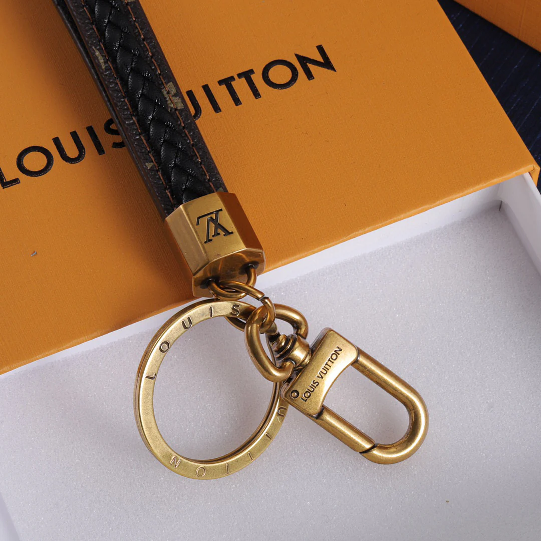 Luxury designer Keychain LVK016 - ccjewelryacc
