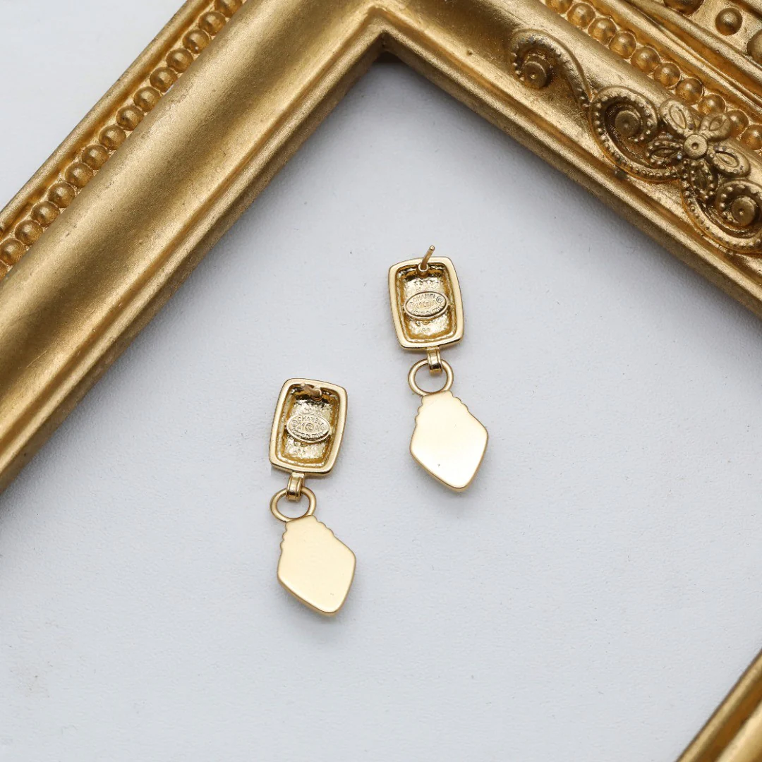 CCE474 High Quality VINTAGE CC earring - ccjewelryacc