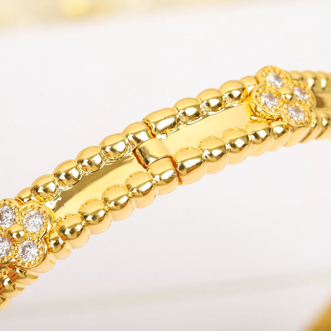 VCSV016 18K Gold  Perlée sweet clovers bangle bracelet,medium - ccjewelryacc