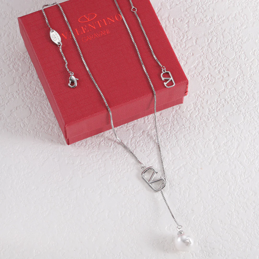 VTN023 Valentino Garavani lockstud pearl pendant necklace - ccjewelryacc