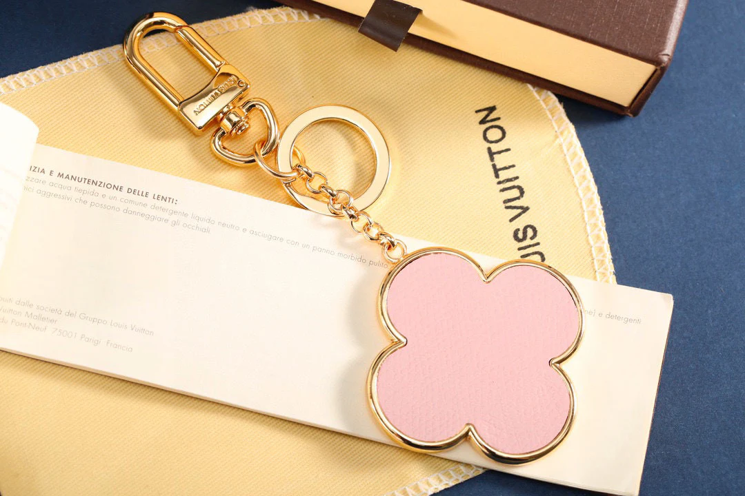 Luxury designer Keychain LVK048 - ccjewelryacc