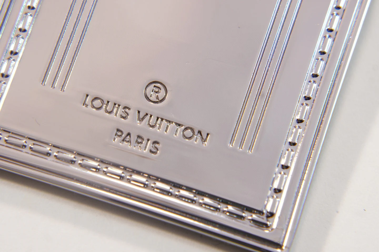 Luxury designer Chromatic Keychain LVK061 - ccjewelryacc