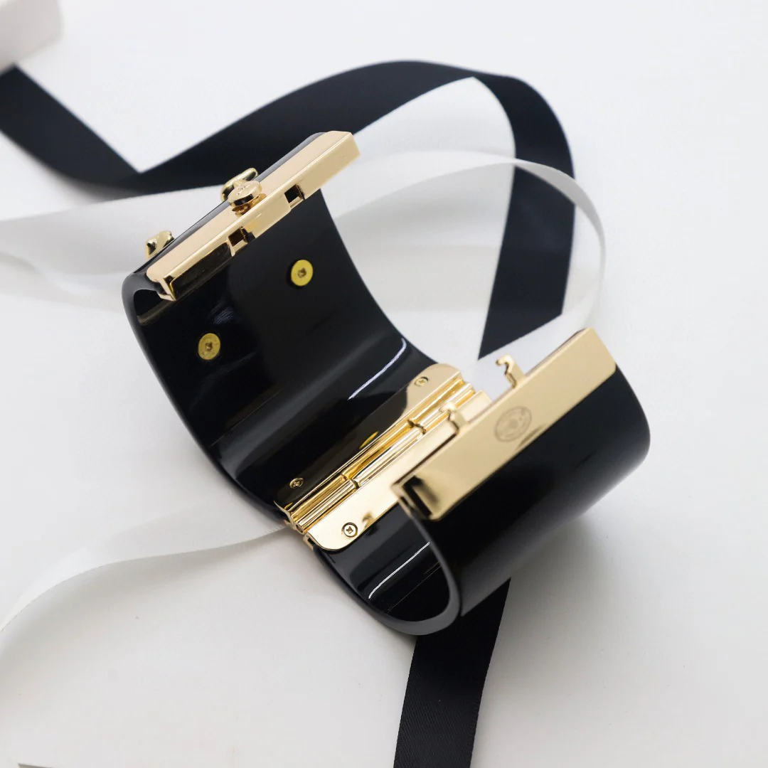 CCS071 cc acrylic cuff bracelet - ccjewelryacc