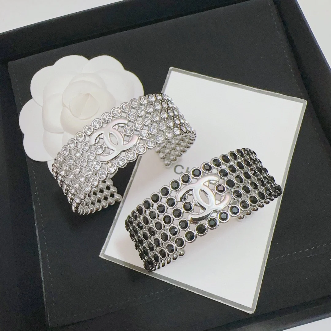 CCS084 Full diamond CC logo Bracelet cuff - ccjewelryacc