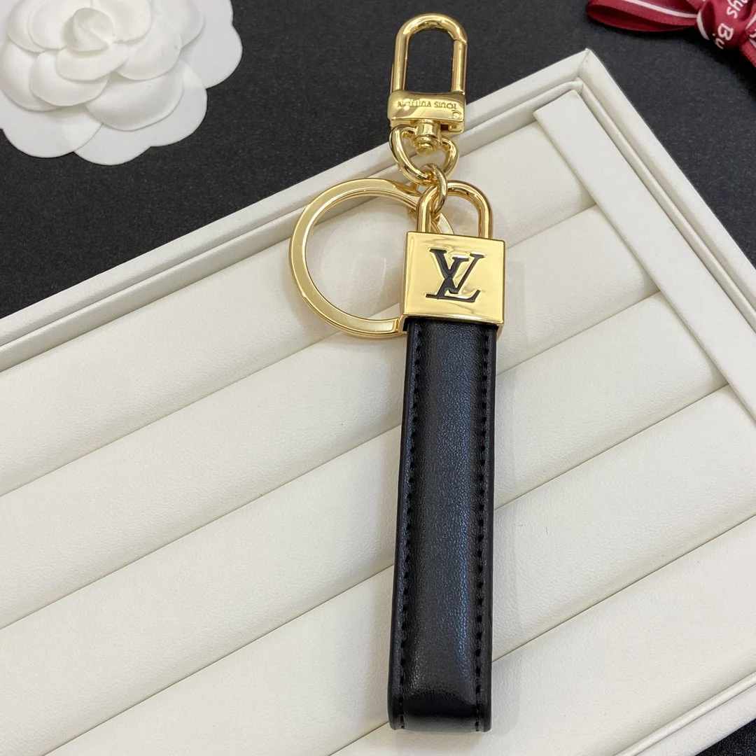Luxury designer Keychain LVK004 - ccjewelryacc