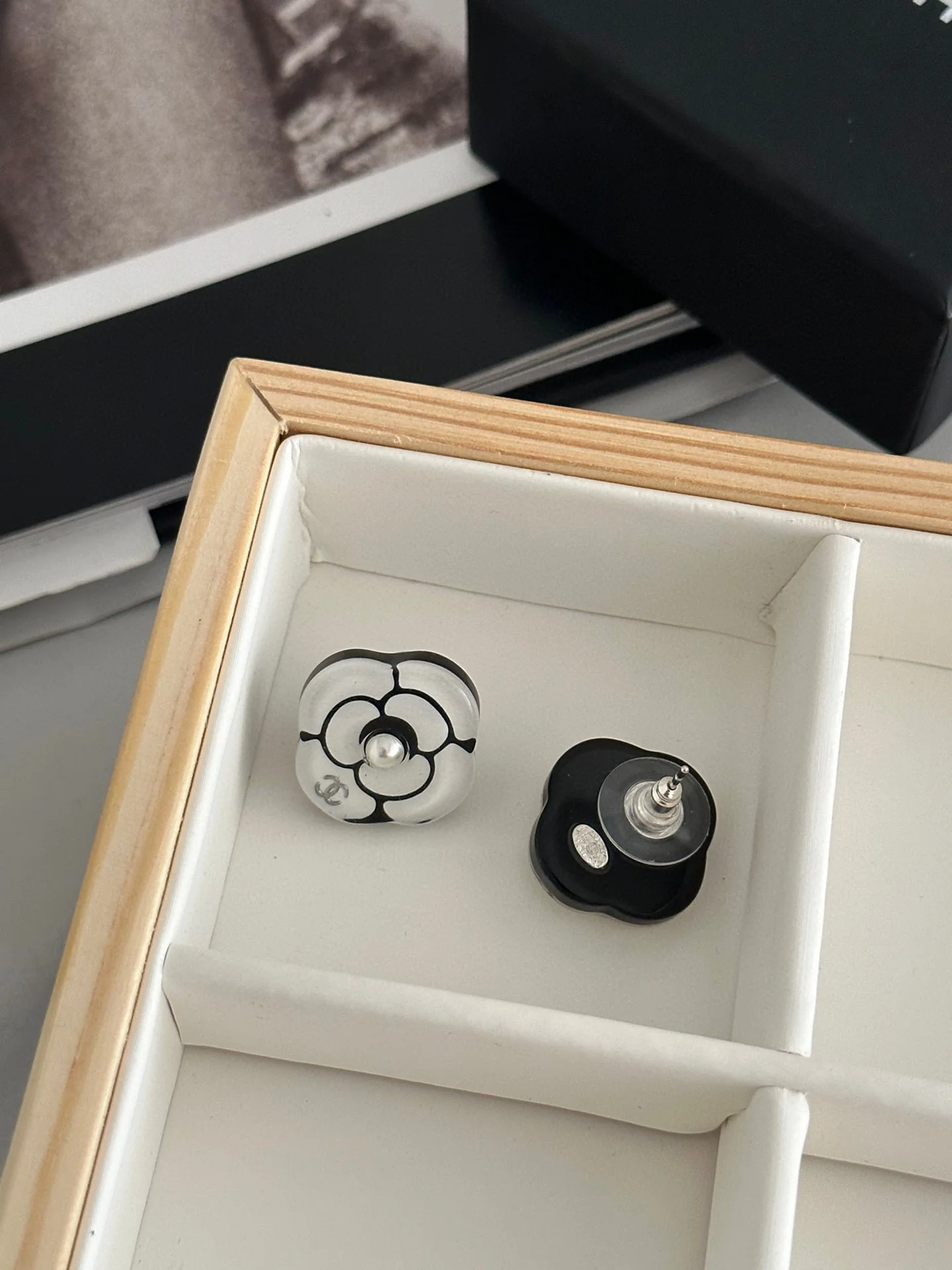 CCE664 Vintage cc Earring For Women - ccjewelryacc