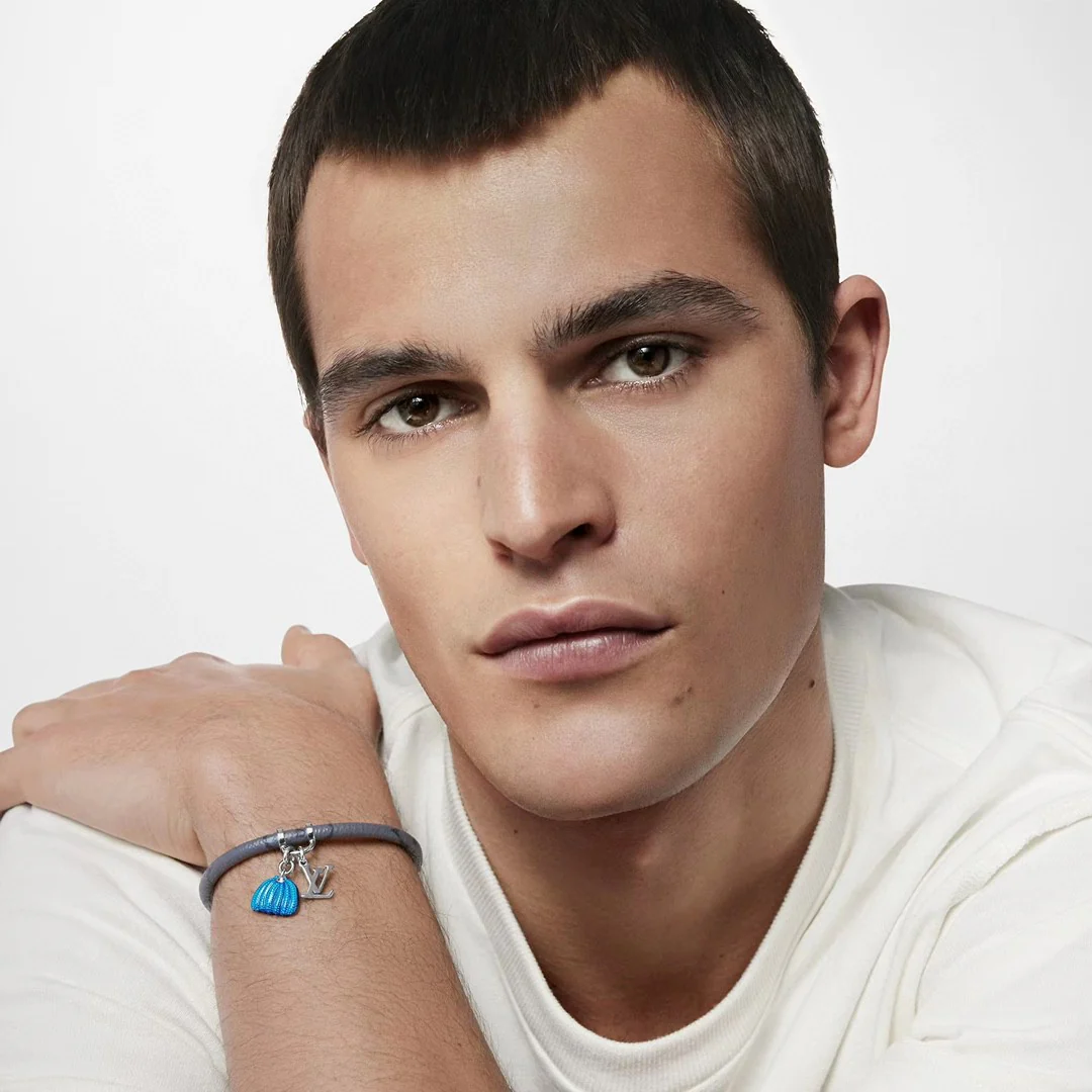 LVS031 M8153E leather LV x YK Hang It Bracelet for men - ccjewelryacc