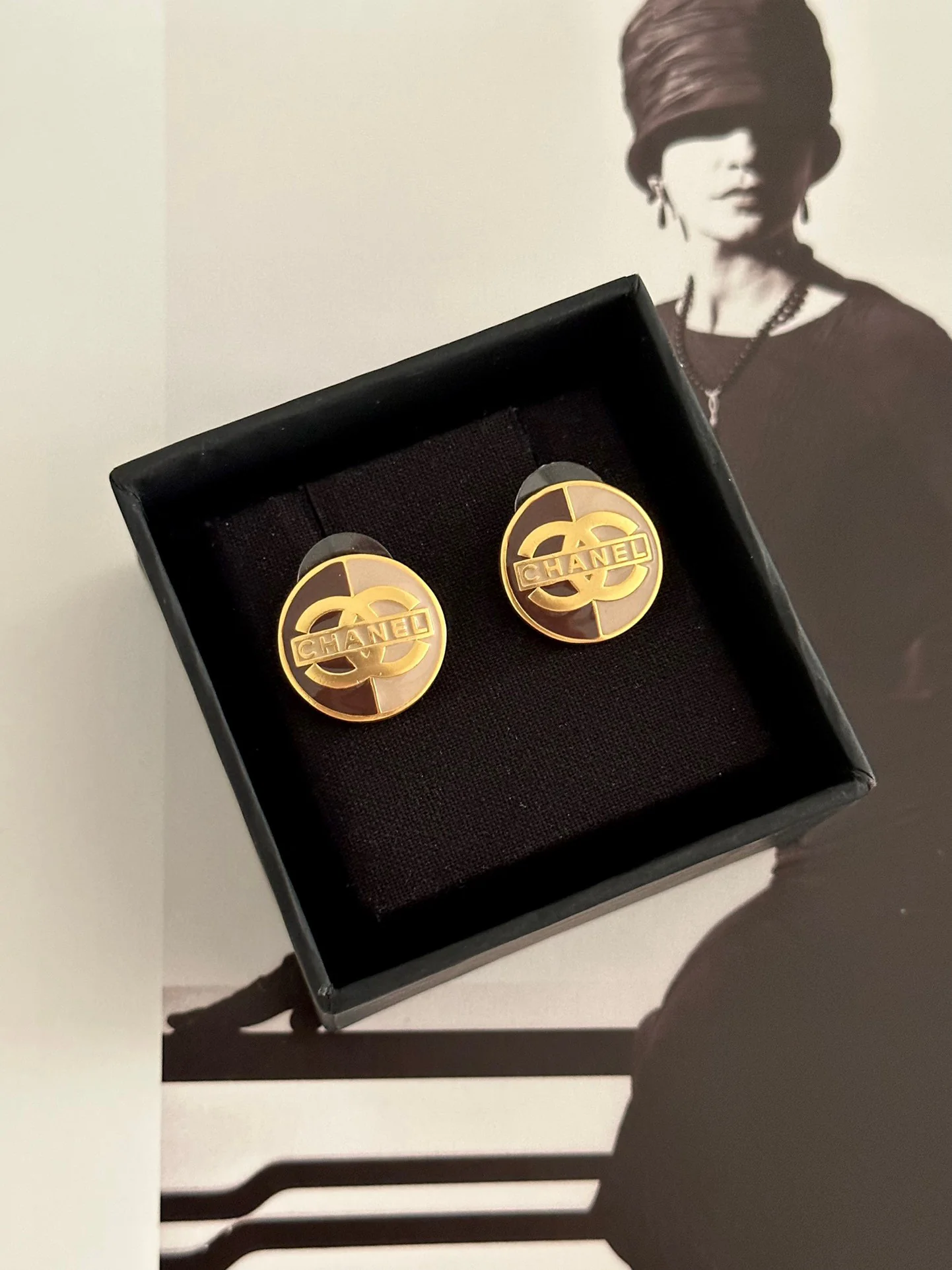 CCE677 Vintage cc Earring For Women - ccjewelryacc