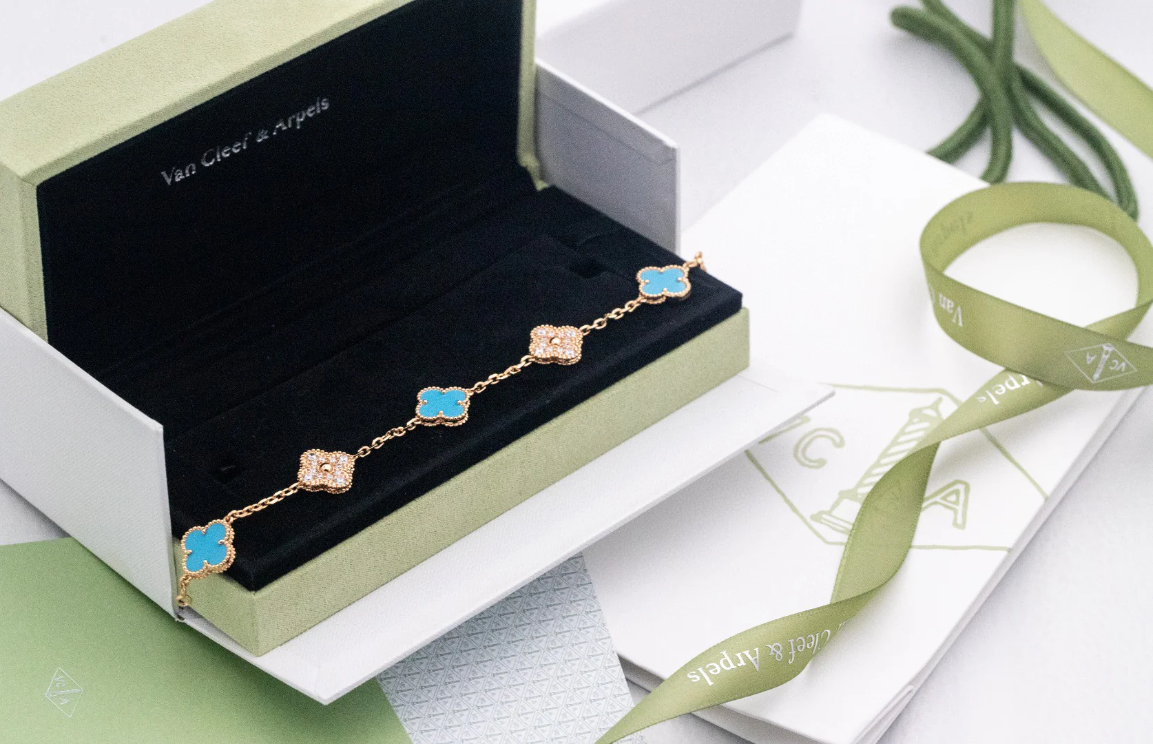 VCSV001 18k gold vintage alhambra bracelet 5 motif and necklace - ccjewelryacc