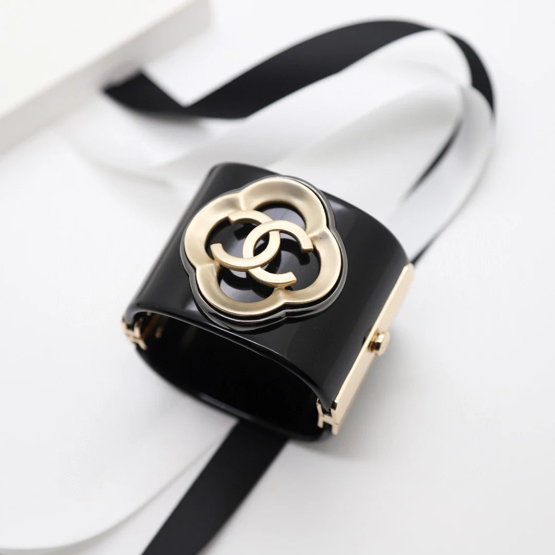 CCS059 CC acrylic cuff bracelet - ccjewelryacc