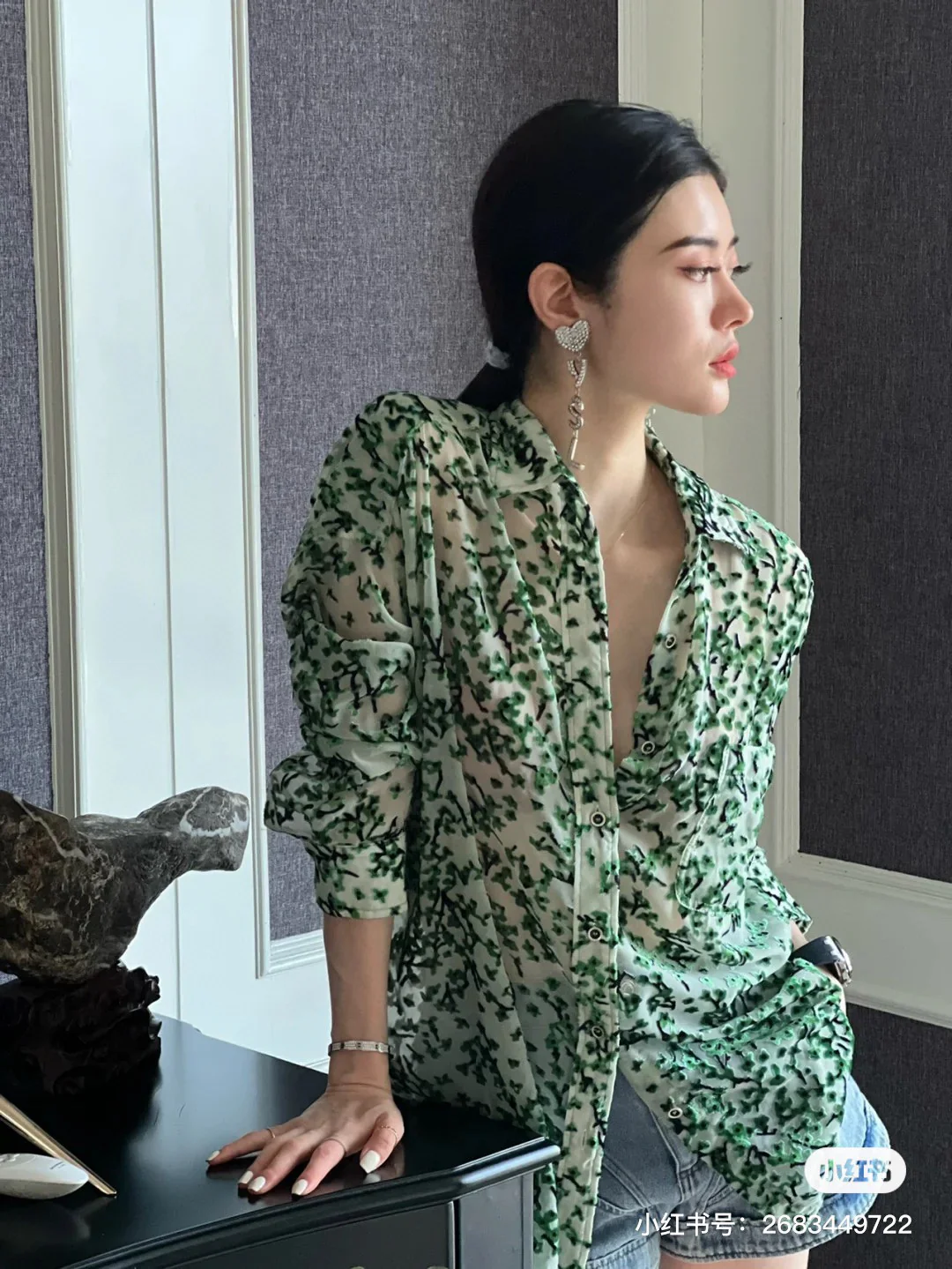 YYE004 YVES Opyum heart earrings clip in metal and crystal - ccjewelryacc