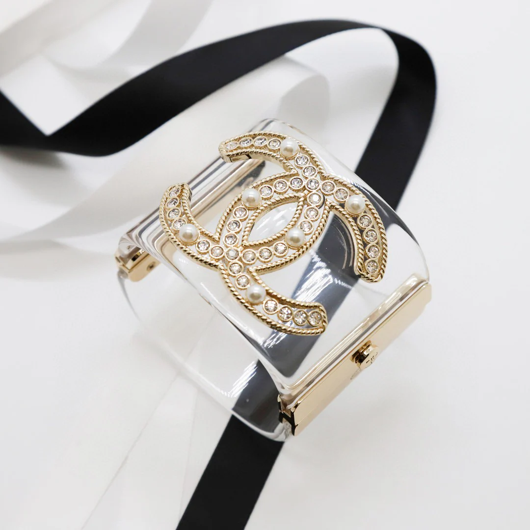 CCS067 Acrylic chanel cuff - ccjewelryacc