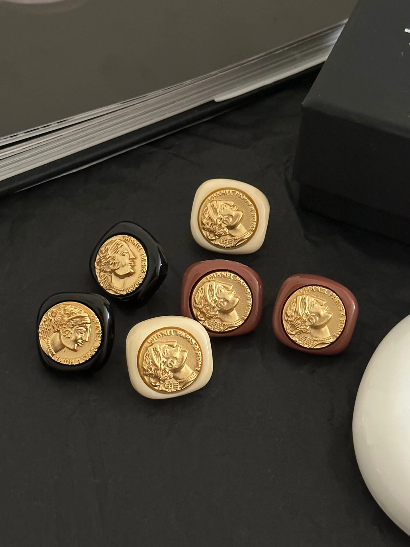 CCE674 Vintage cc Earring For Women - ccjewelryacc