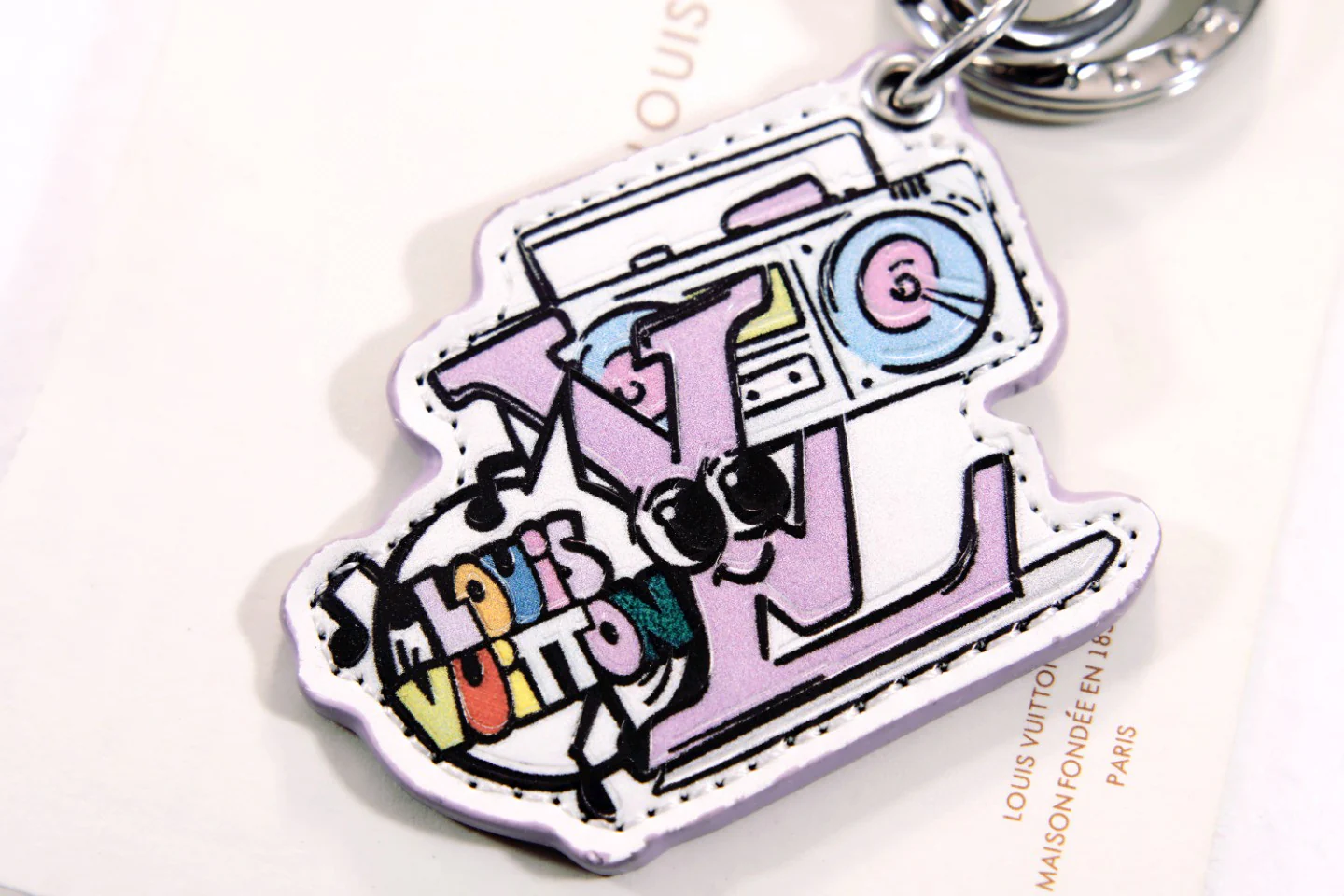 LVK076 Luxury designer Chromatic Keychain - ccjewelryacc