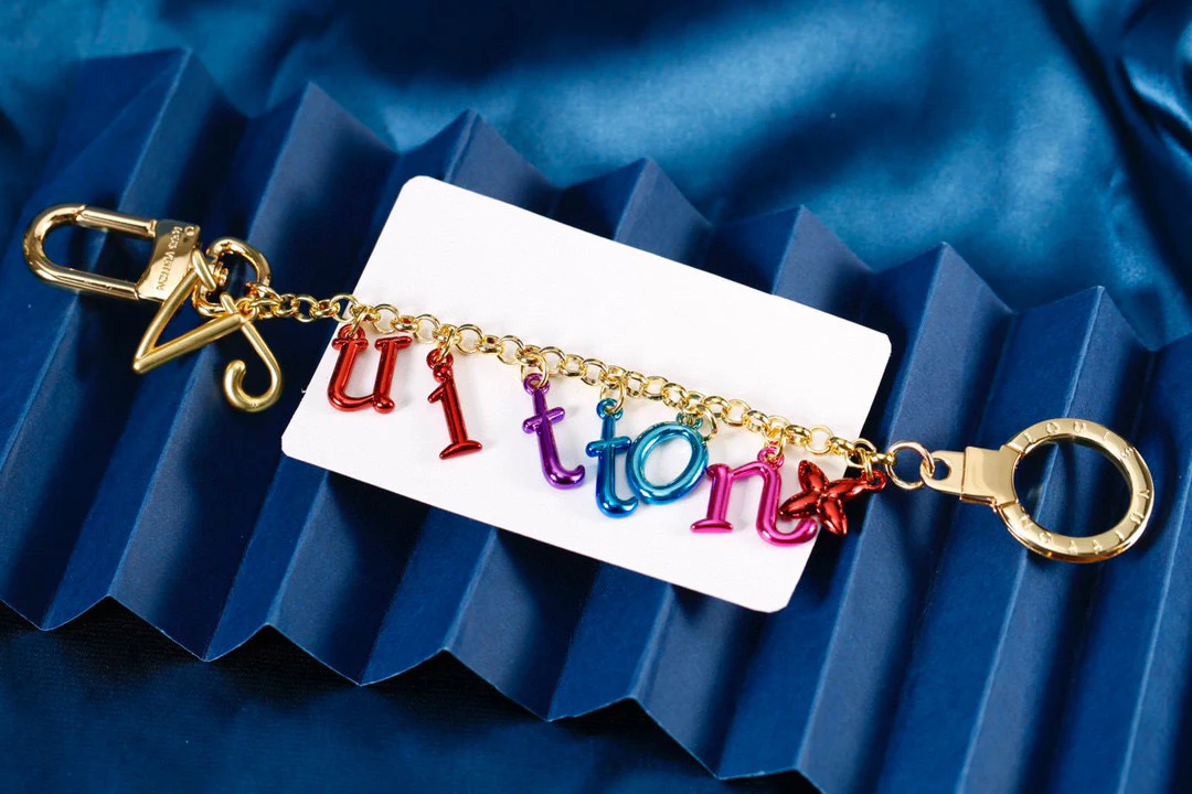 Luxury designer Keychain LVK021 - ccjewelryacc