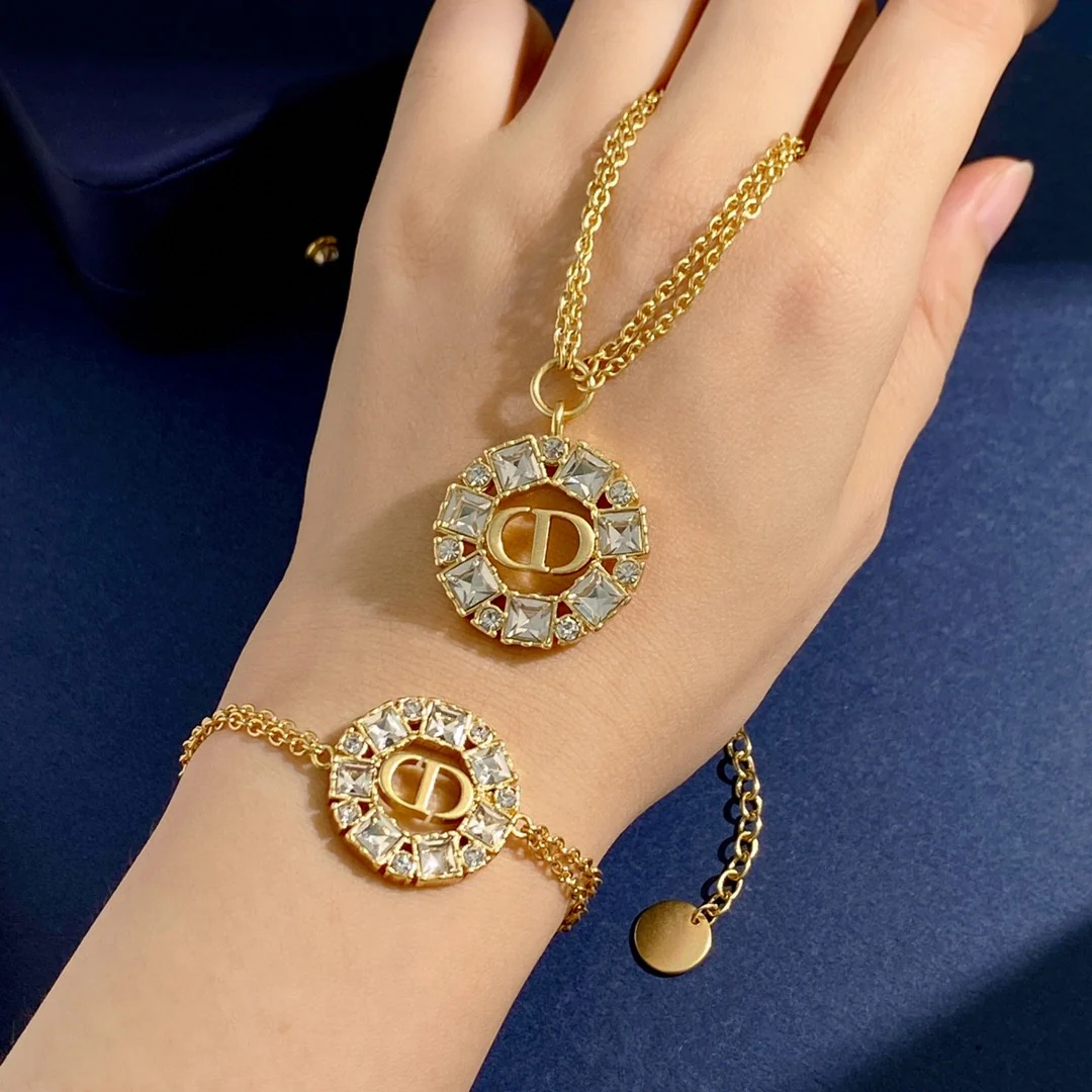 CDT034 Designer Jewelry set CD Necklace CD Bracelet For Women - ccjewelryacc