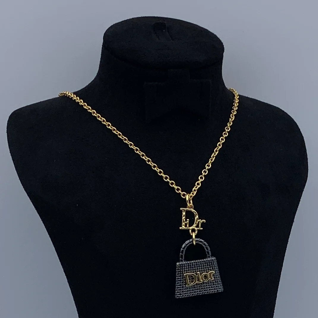 CDN096 High Quality CD Pendant Necklace - ccjewelryacc