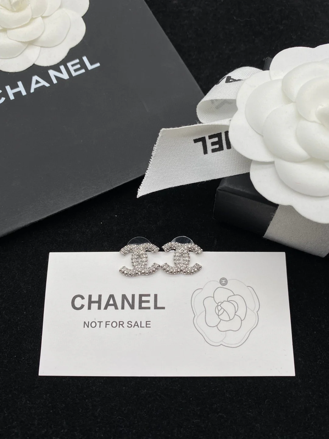 CCE625 cc stud Earring - ccjewelryacc