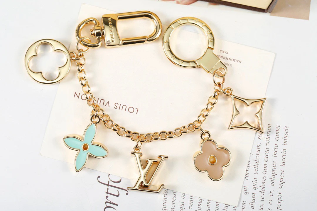 Luxury designer Keychain LVK047 - ccjewelryacc