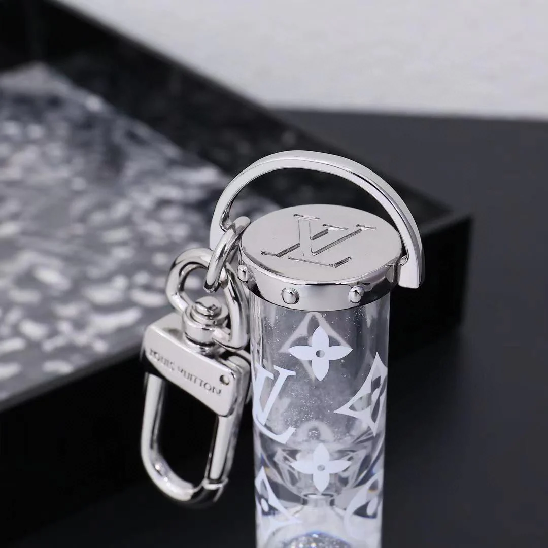 LVK096 Luxury designer Chromatic Keychain - ccjewelryacc