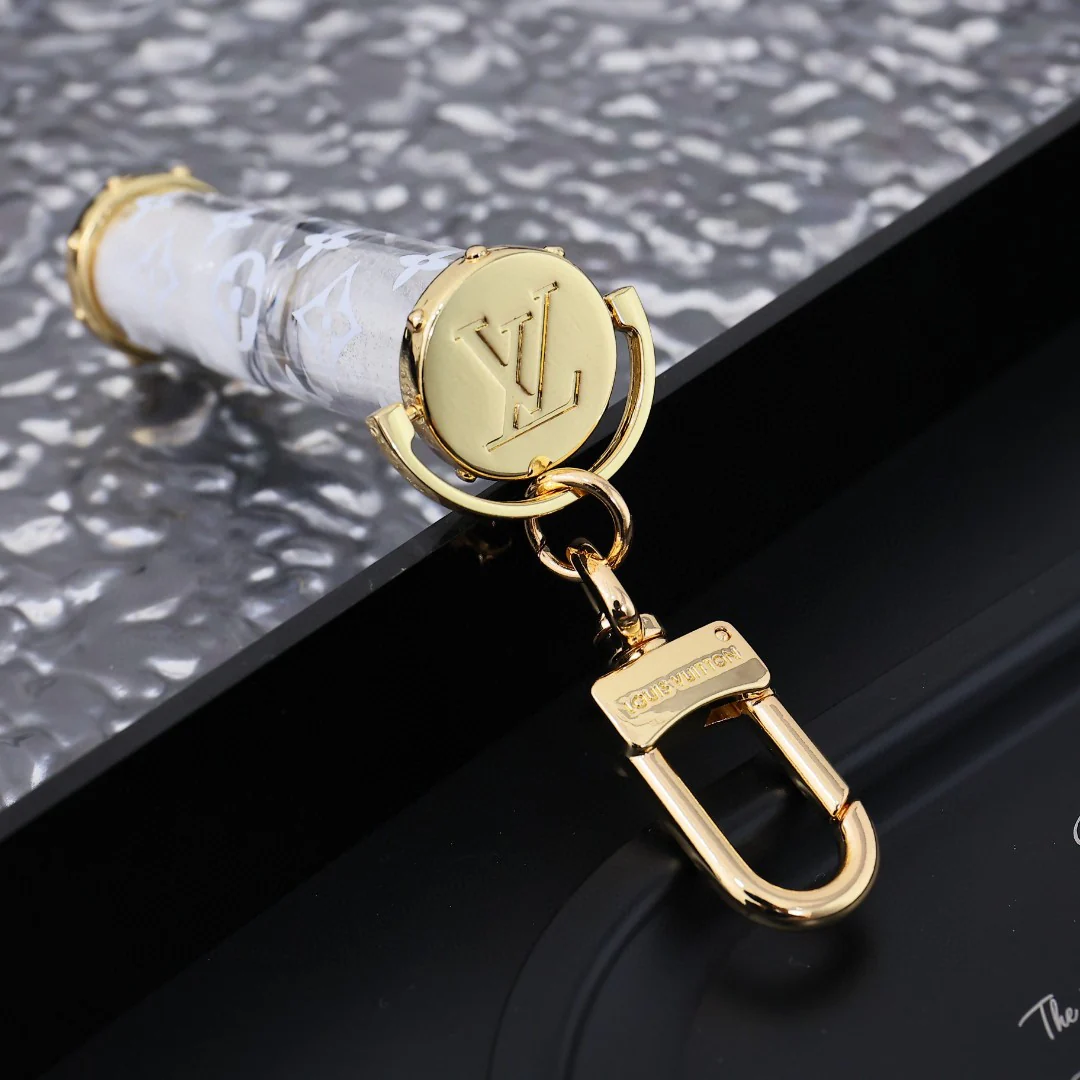 LVK096 Luxury designer Chromatic Keychain - ccjewelryacc