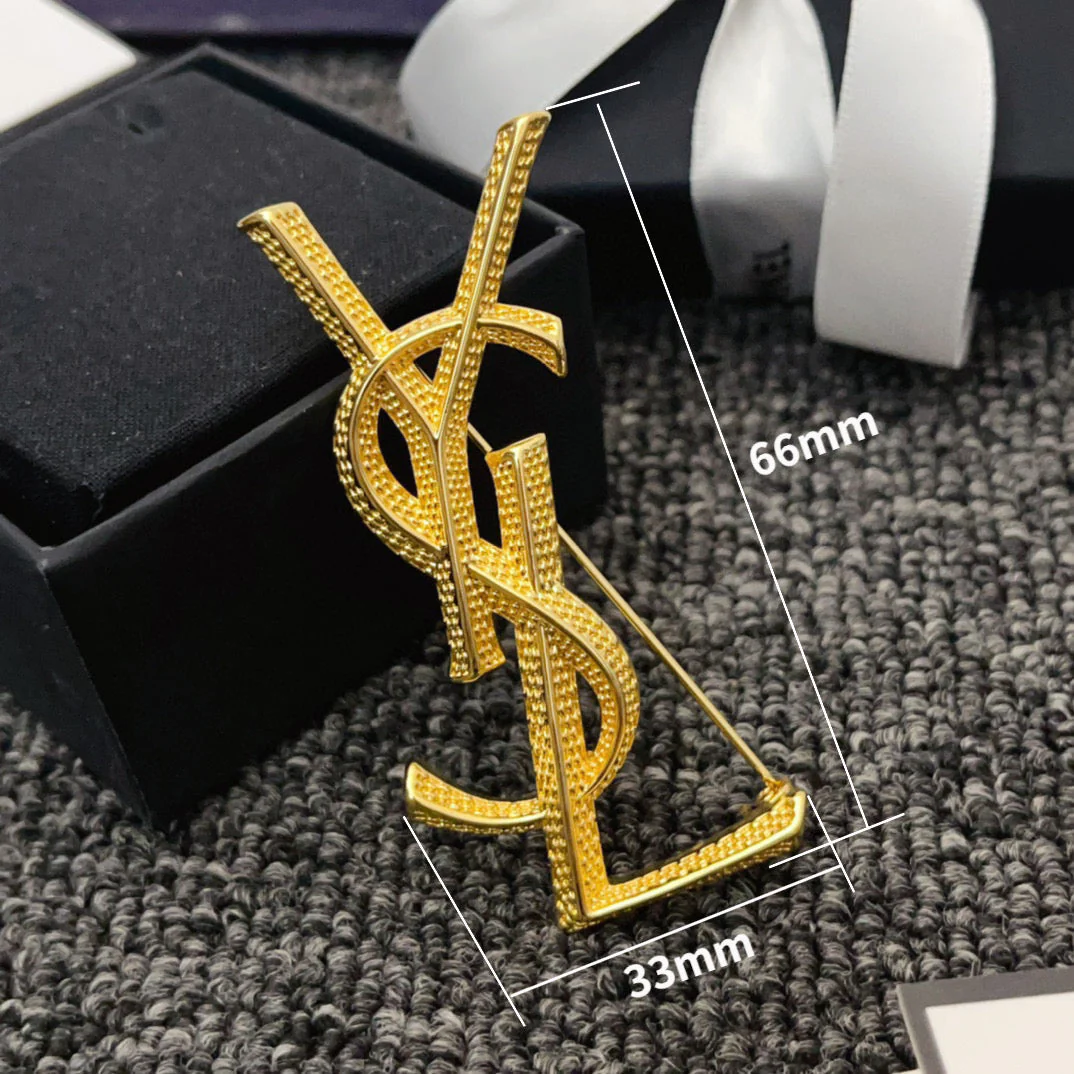 BYB034 Textured Y Logo Letter Brooch Gold - ccjewelryacc