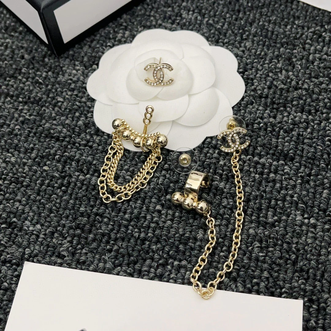 CCE010 Metal crystal CC logo stud earring with cuff - ccjewelryacc