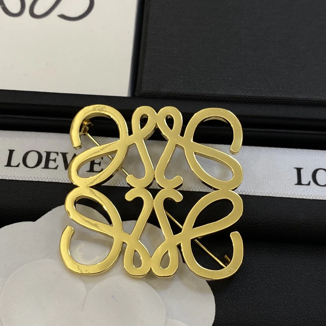 BLB003 Anagram brooch in metal - ccjewelryacc