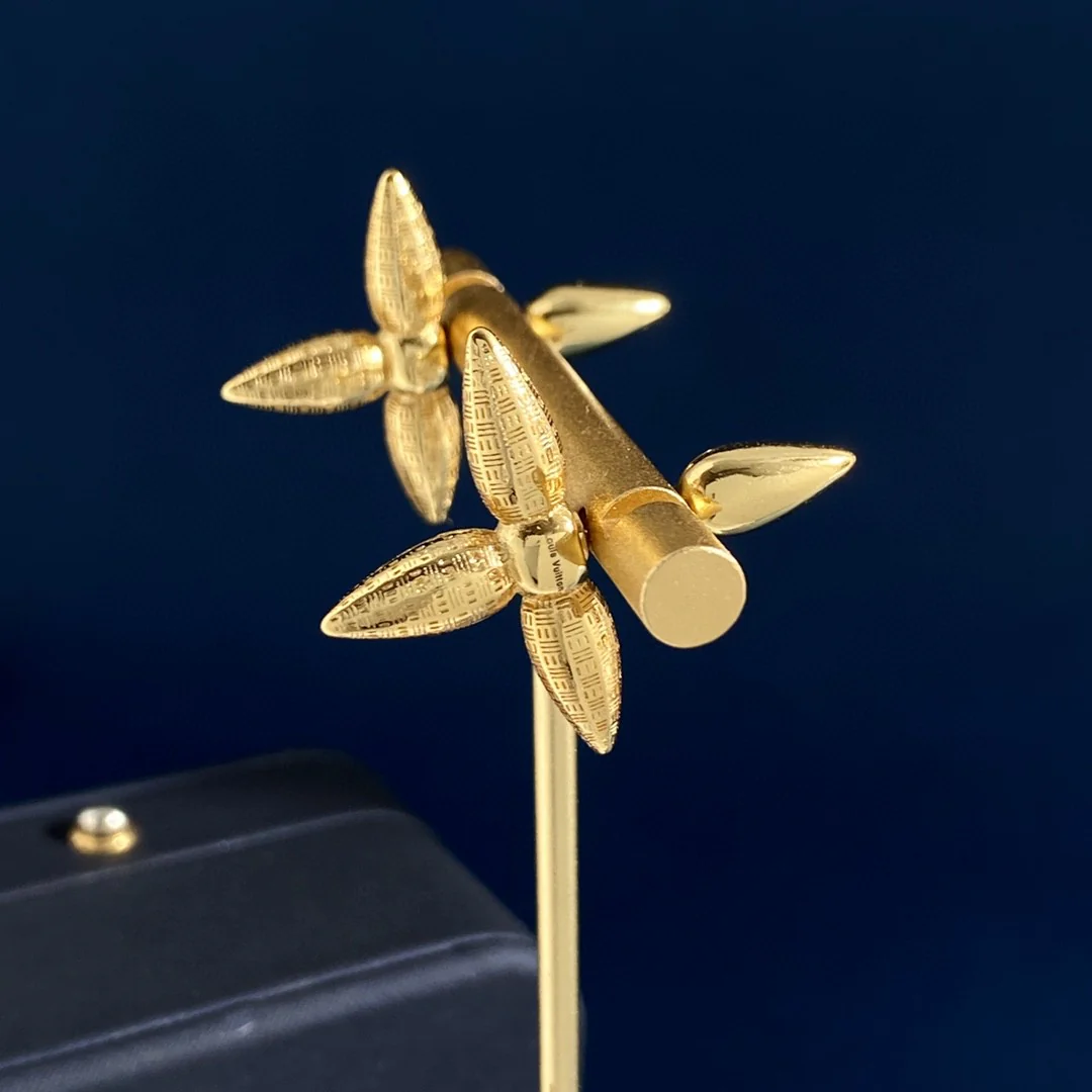 LVE036 Louisette stud Earrings - ccjewelryacc