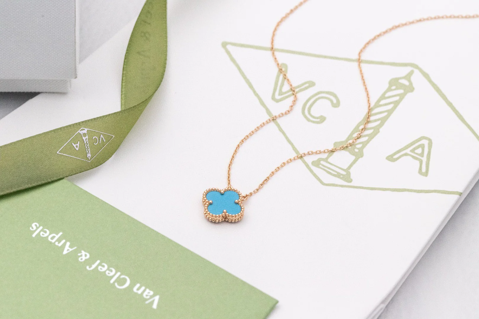 VCSV001 18k gold vintage alhambra bracelet 5 motif and necklace - ccjewelryacc