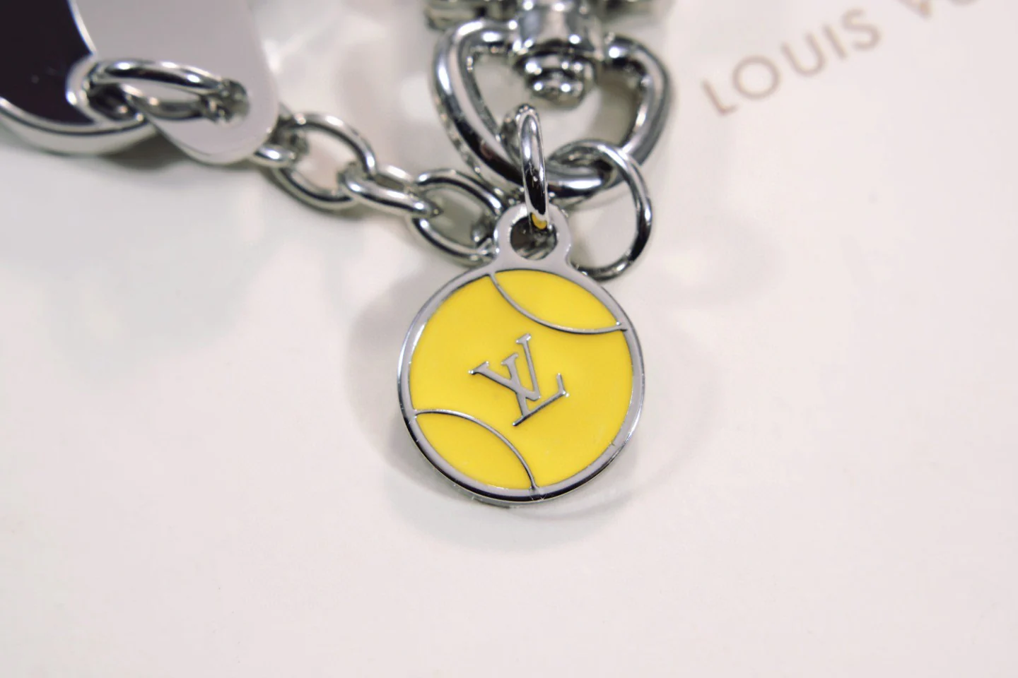 LVK078 Luxury designer Chromatic Keychain - ccjewelryacc