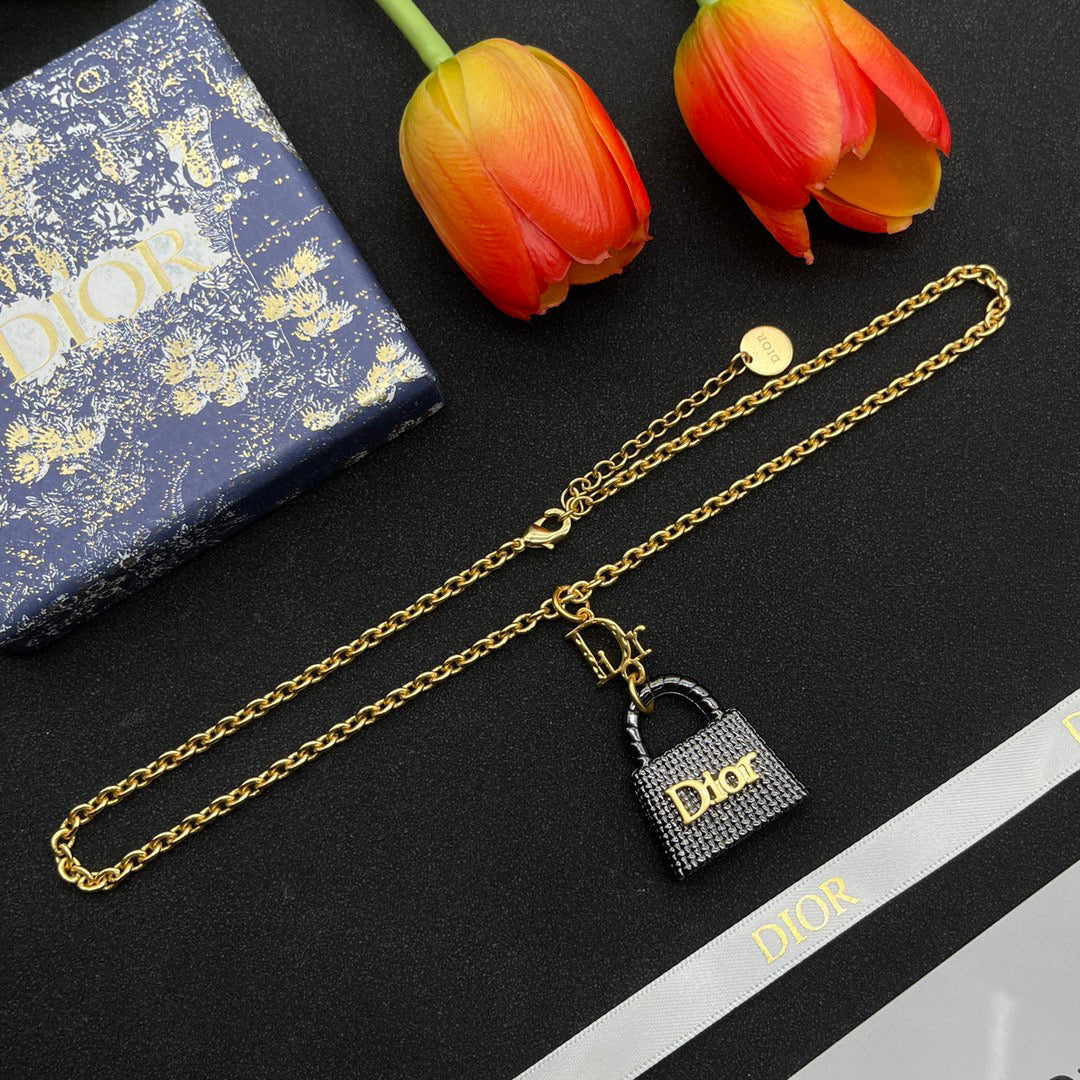 CDN096 High Quality CD Pendant Necklace - ccjewelryacc