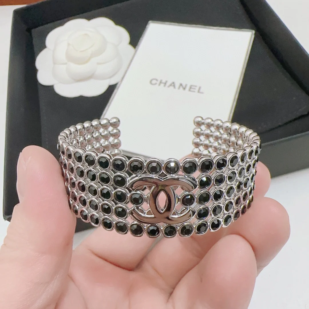 CCS084 Full diamond CC logo Bracelet cuff - ccjewelryacc