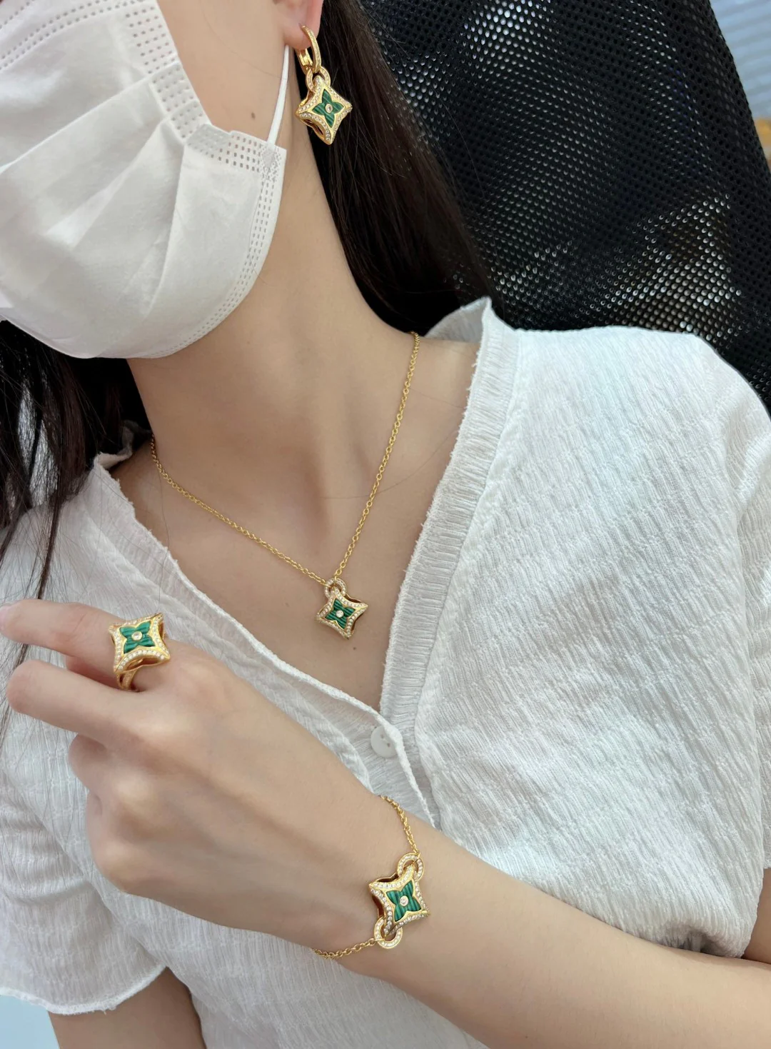 LVR003 LV Ever Blossom Ring - ccjewelryacc