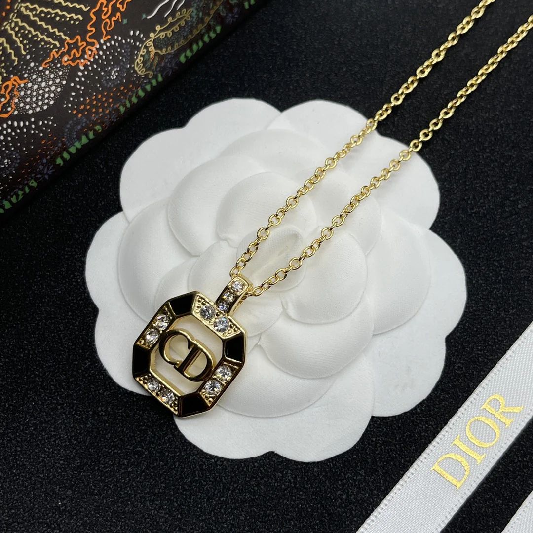 CDN063 High Quality CD Pendant Necklace - ccjewelryacc