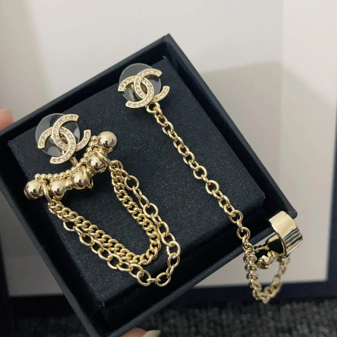 CCE010 Metal crystal CC logo stud earring with cuff - ccfashionjewelry