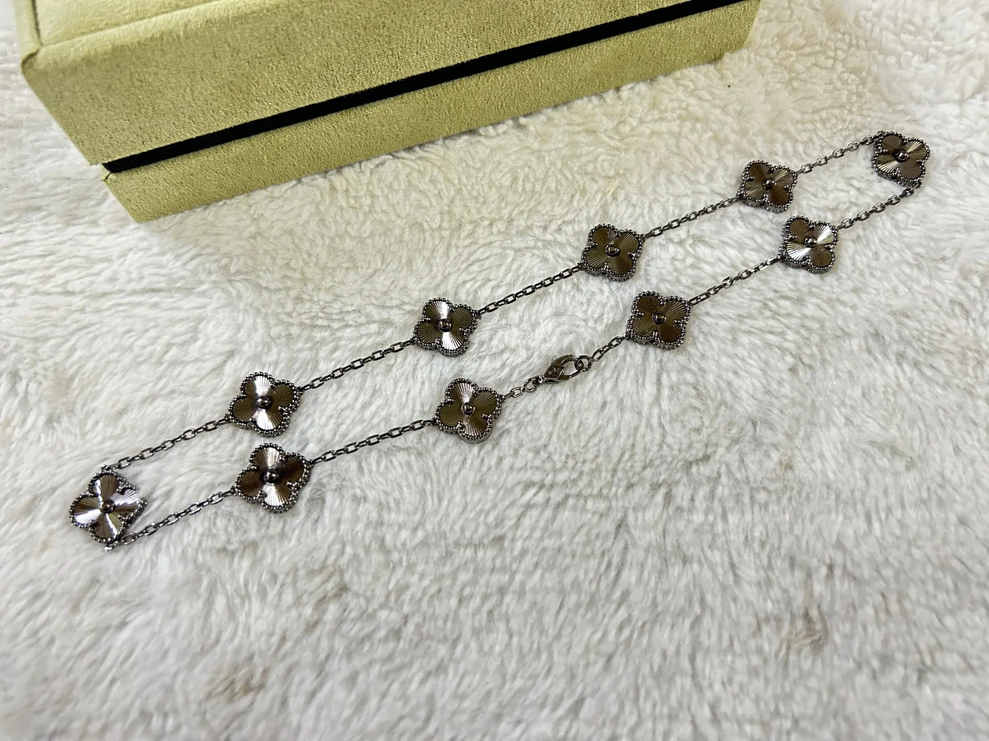 VCT003 High quality VCA Black Laser Clover Jewelry Set Necklace Brecelet for women - ccjewelryacc