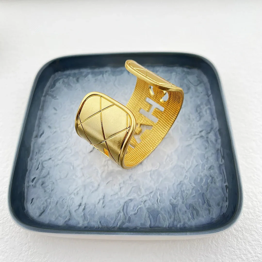 CCS8003  Shape C Wide CC Bracelet cuff - ccjewelryacc