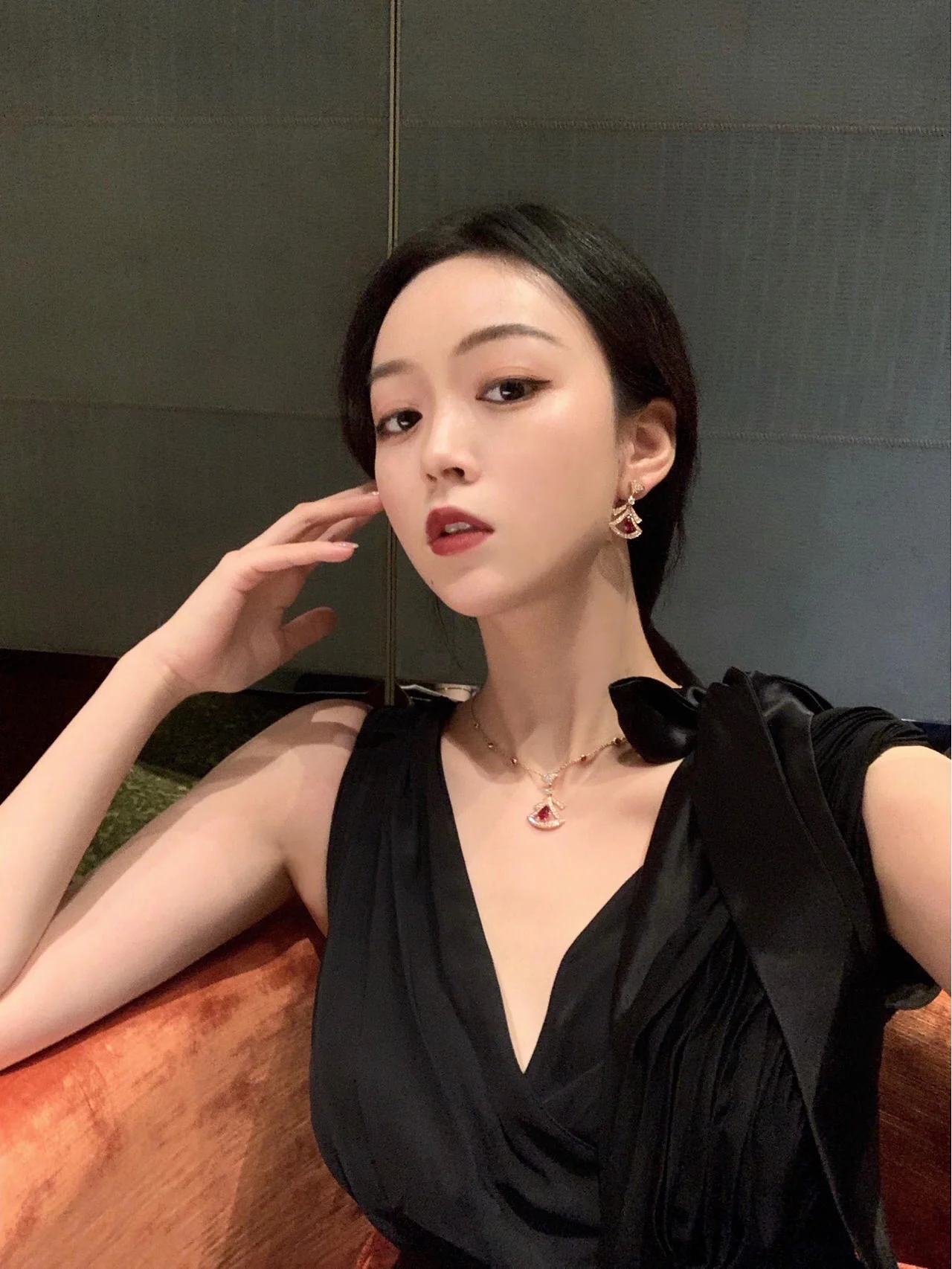 BGNS013 S925 Sterling Silver Full Diamond DIVAS'DREAM necklace - ccjewelryacc