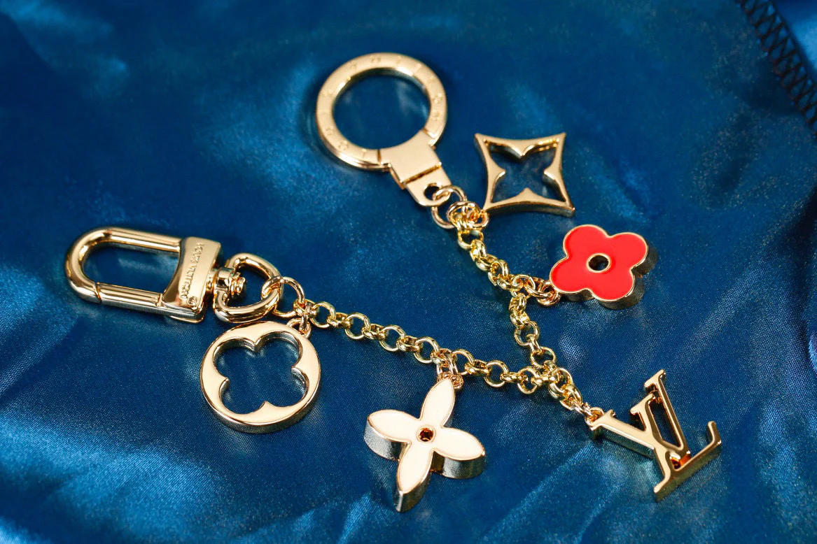 Luxury designer Keychain LVK045 - ccjewelryacc