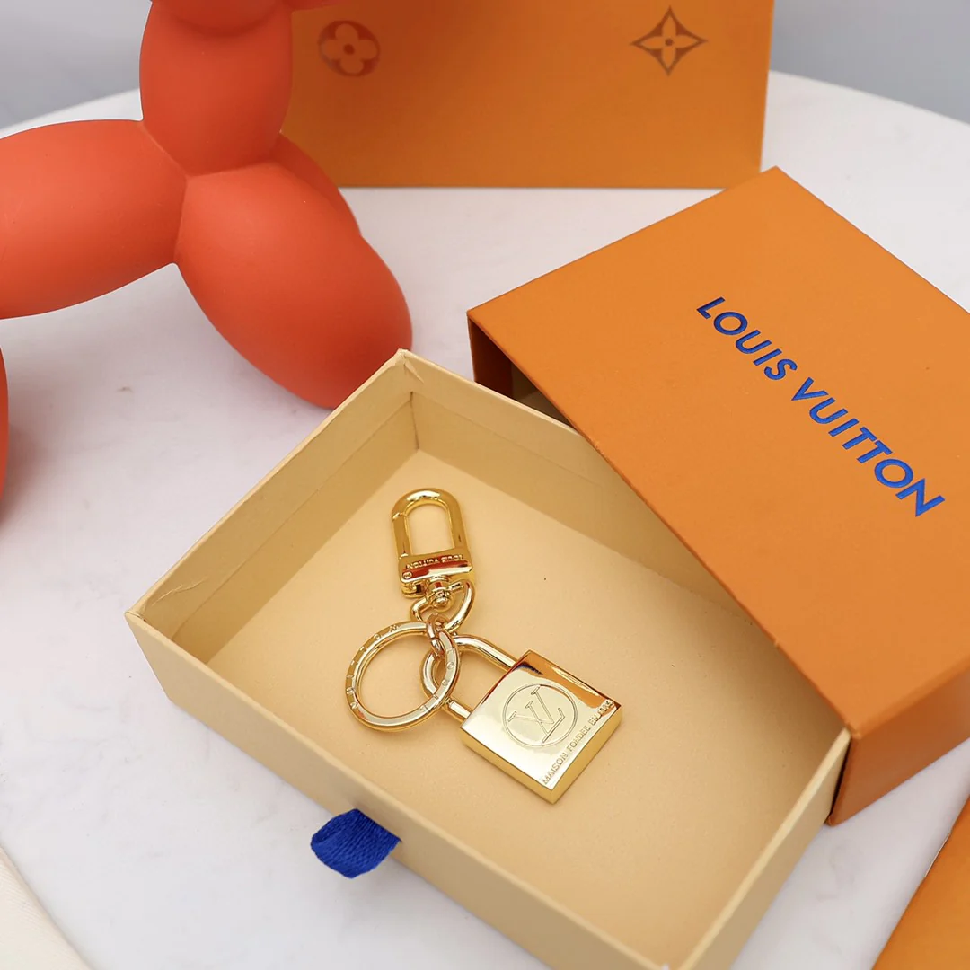 Luxury designer Keychain LVK007 - ccjewelryacc