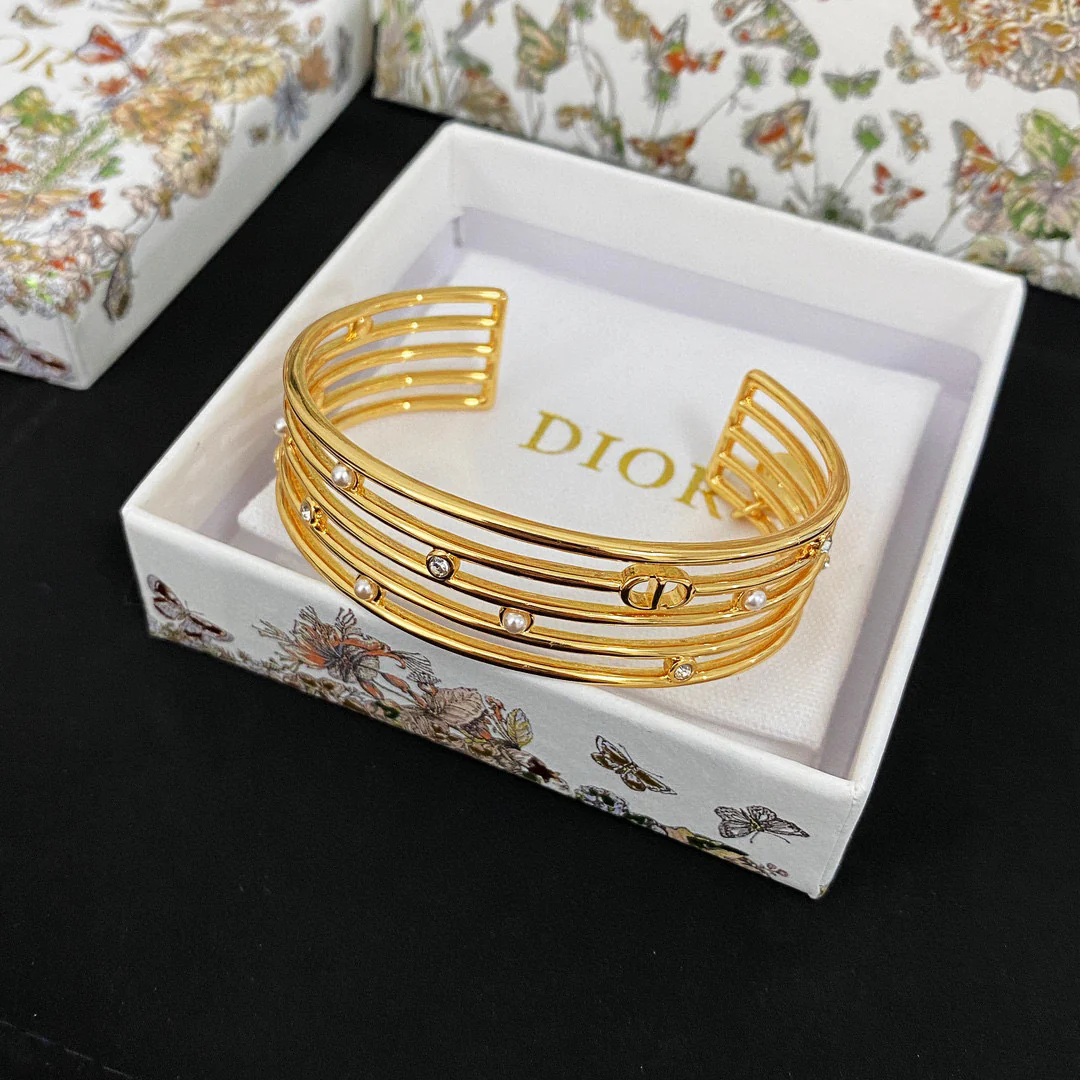 CDS096 High Quality Bracelet for Women - ccjewelryacc