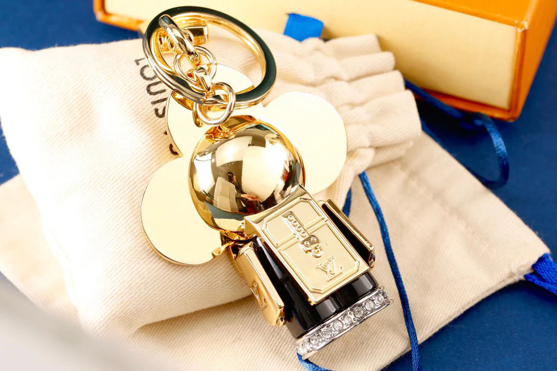 Luxury designer Keychain LVK027 - ccjewelryacc