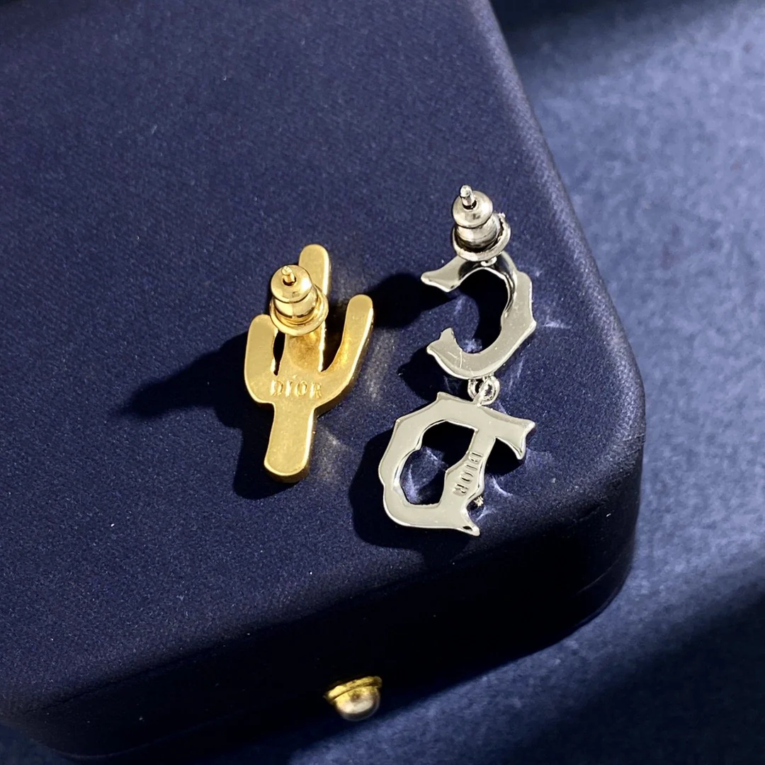 CDT033 Designer Jewelry set CD Necklace CD Bracelet Earrings For Women - ccjewelryacc