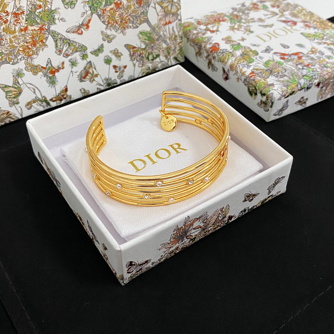 CDS096 High Quality Bracelet for Women - ccjewelryacc