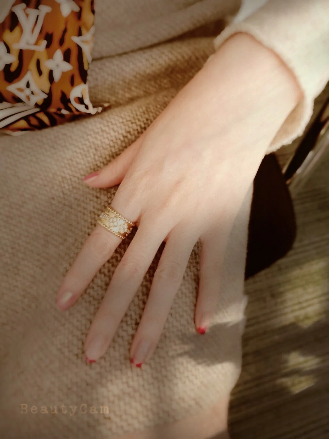 VCRS003 18k White gold/rose gold VCA Perlée clovers Ring Medium for women - ccjewelryacc