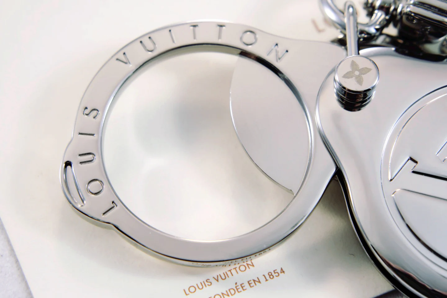 LVK065 Luxury designer Chromatic Keychain M77149 - ccjewelryacc